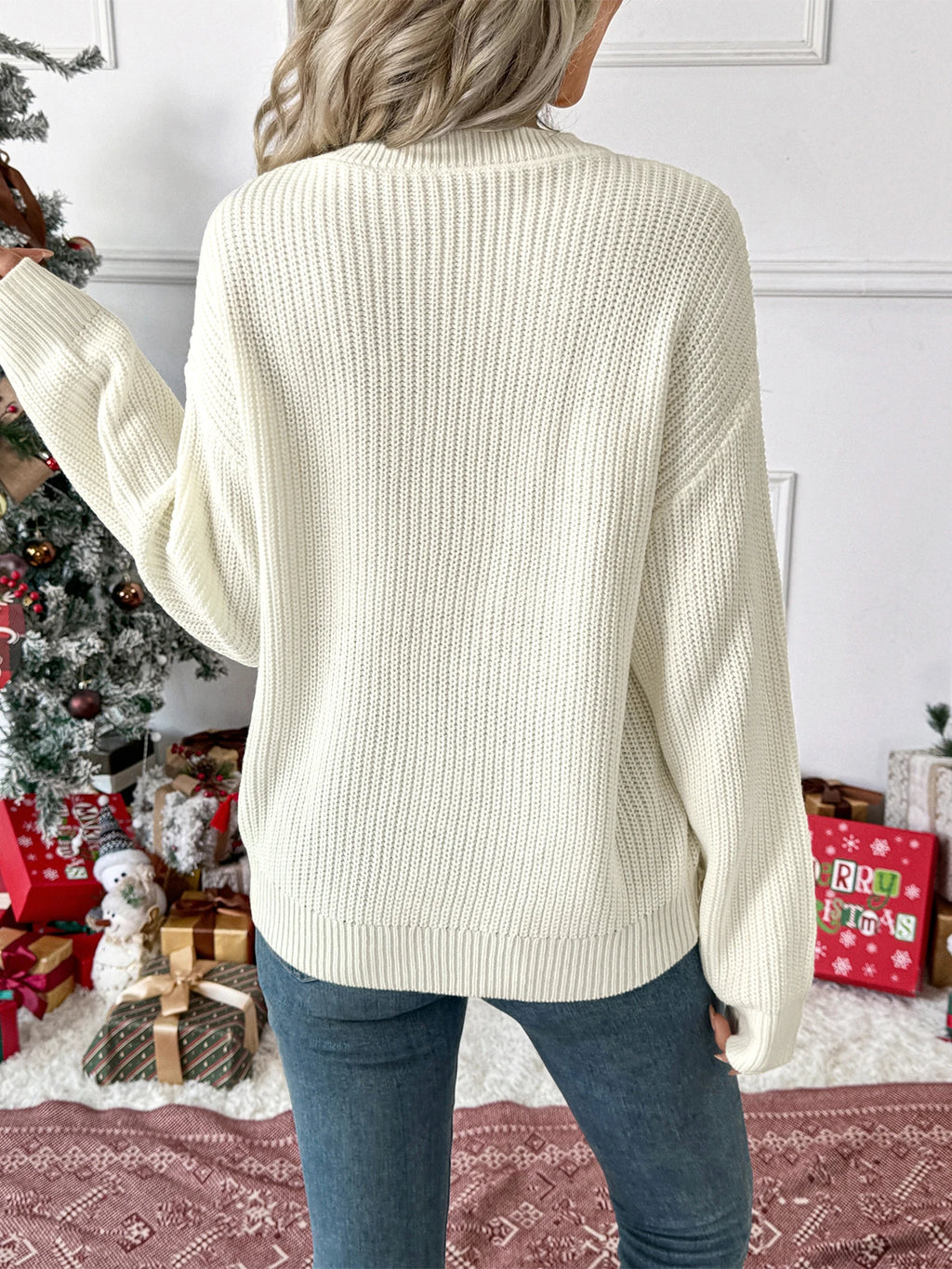 Women's holiday sweater